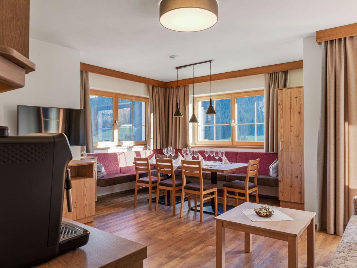 Apartment In Zillertal Arena Ski Area With Sauna Wald im Pinzgau Luaran gambar