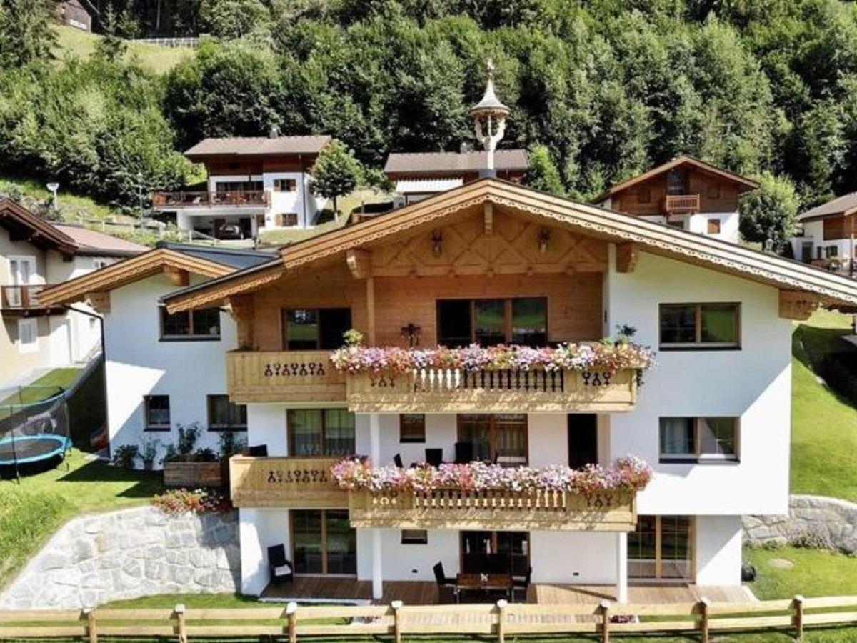 Apartment In Zillertal Arena Ski Area With Sauna Wald im Pinzgau Luaran gambar